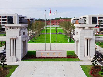 吉利汽车学院在哪里（吉利学院被社会认可吗）